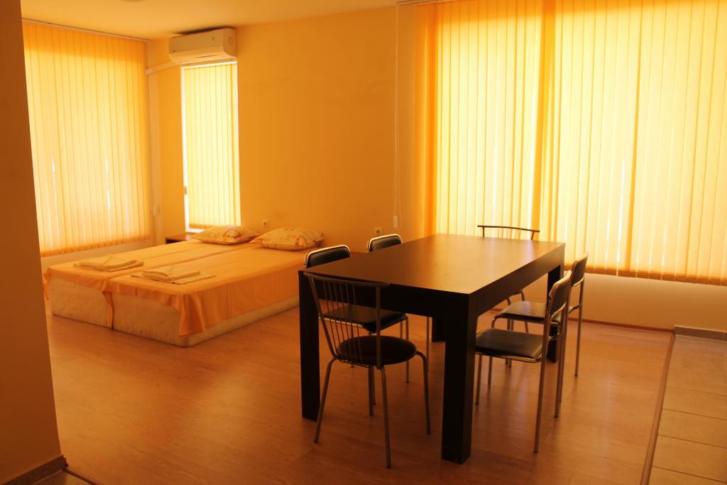 Aqua Blue Apartments Sunny Beach Quarto foto